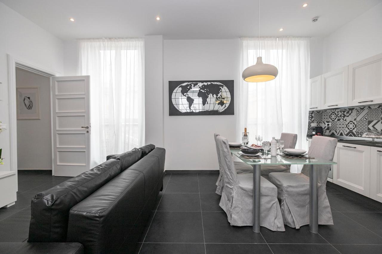 Real Italian Estate - Luxury Black&White Genova Exterior foto